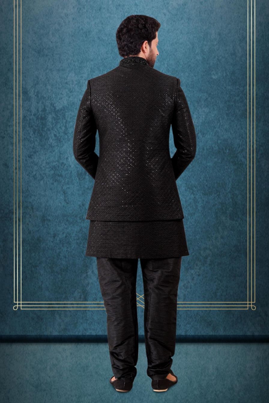 shawl with black sherwani