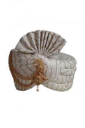 White and Golden Stripe Textured Turban With Golden Mothi Embellishment