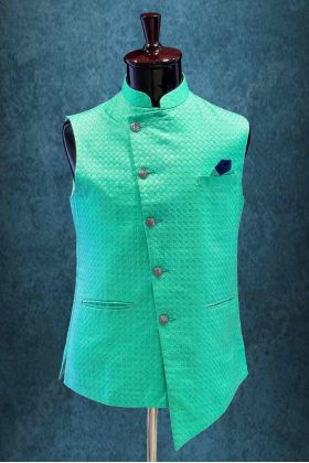 Mandarin Collar In  Green Bundi