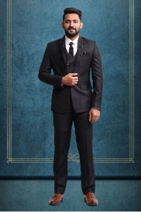 Black Sumptuous Event & Party Suit